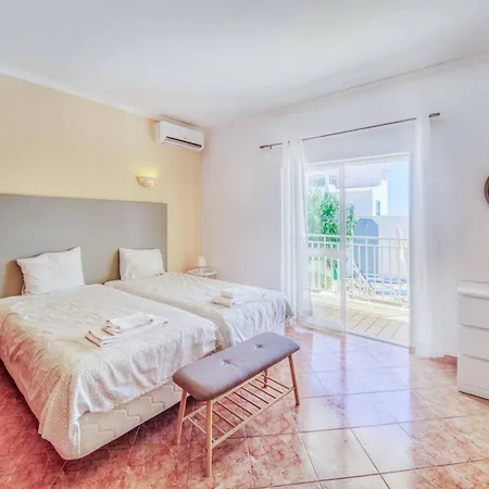 Garbino Villa